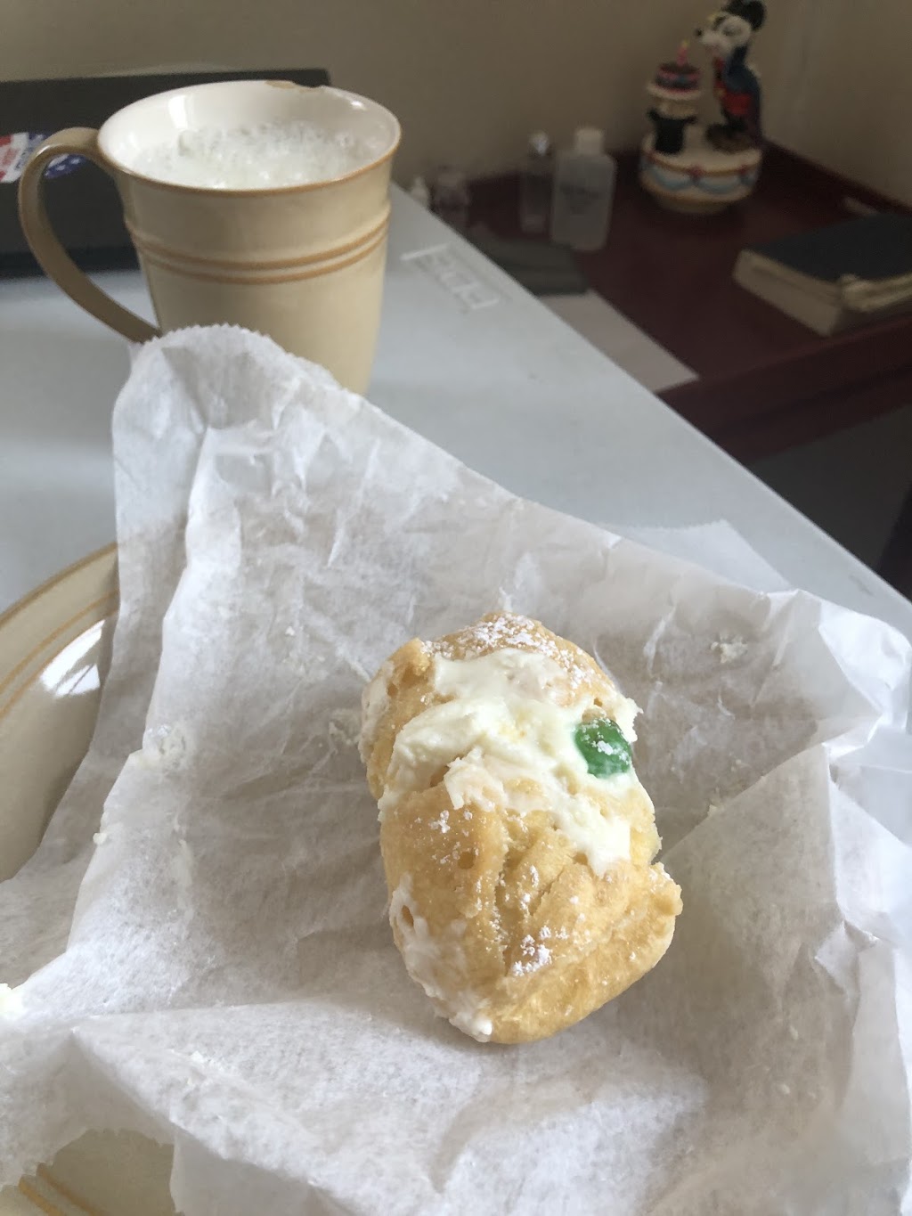 Gino's Pastry Shop & Café, Bronx, NY