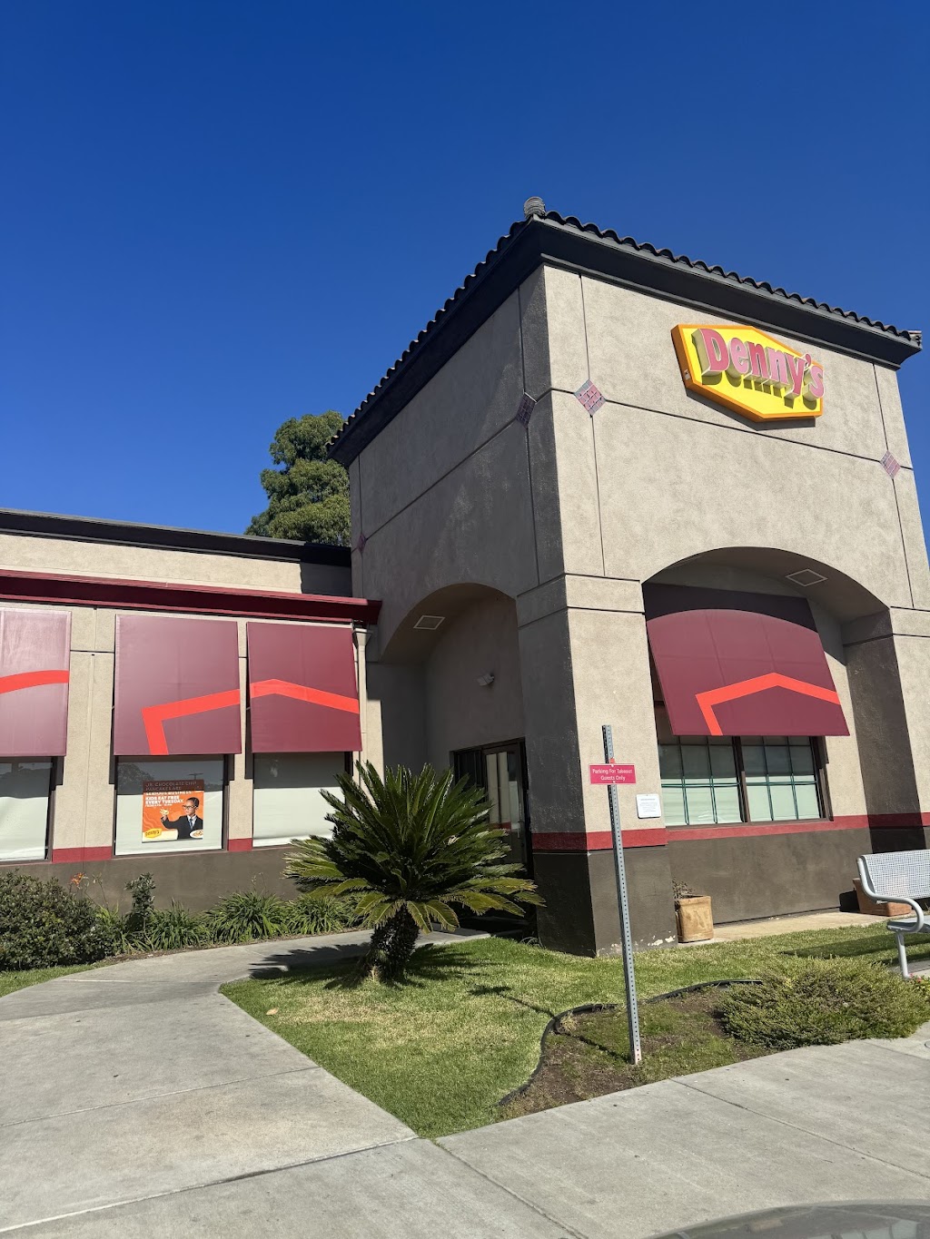 Denny's, Vista, CA