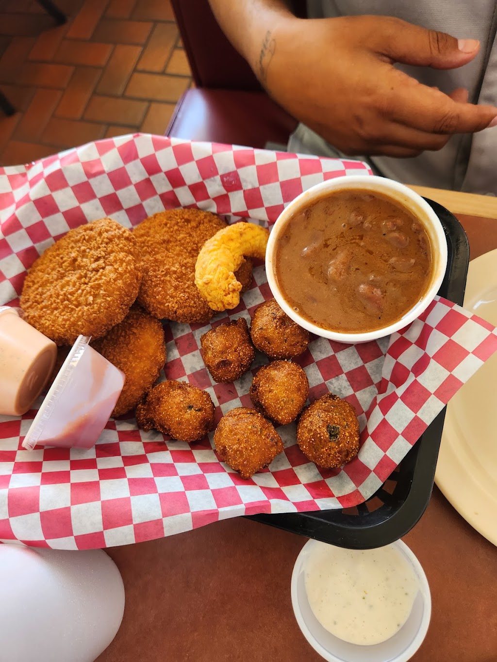 Sam's Southern Eatery