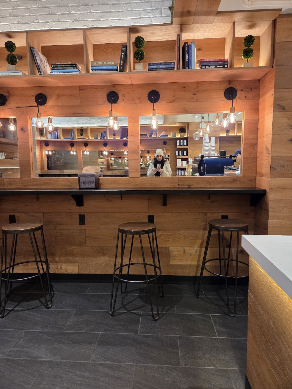 Le Caffe Coffee