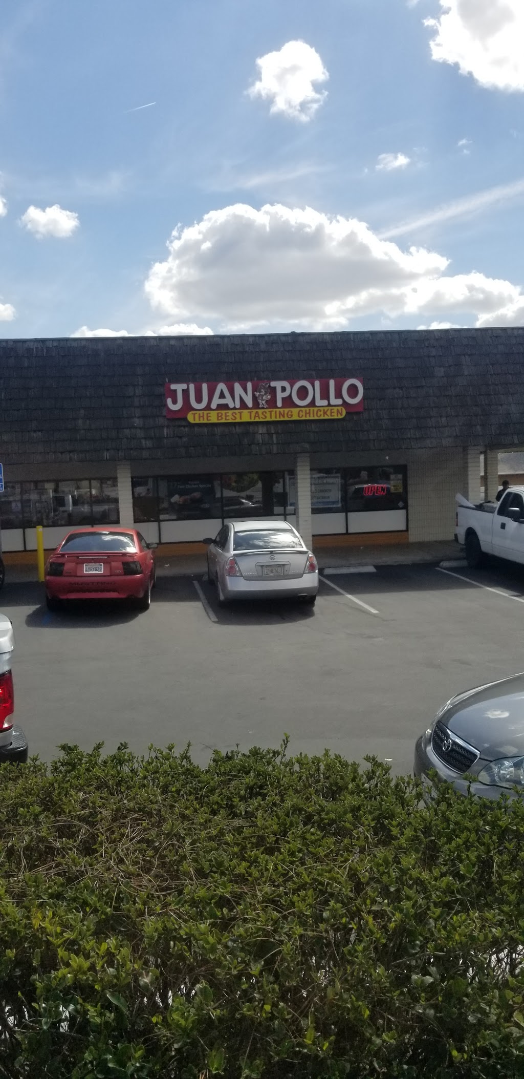 Juan Pollo, Fontana, CA