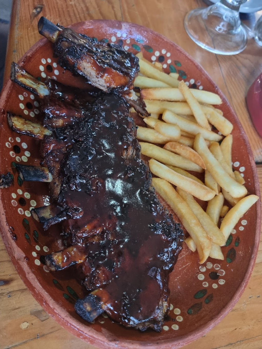 Ernesto's Good Grub