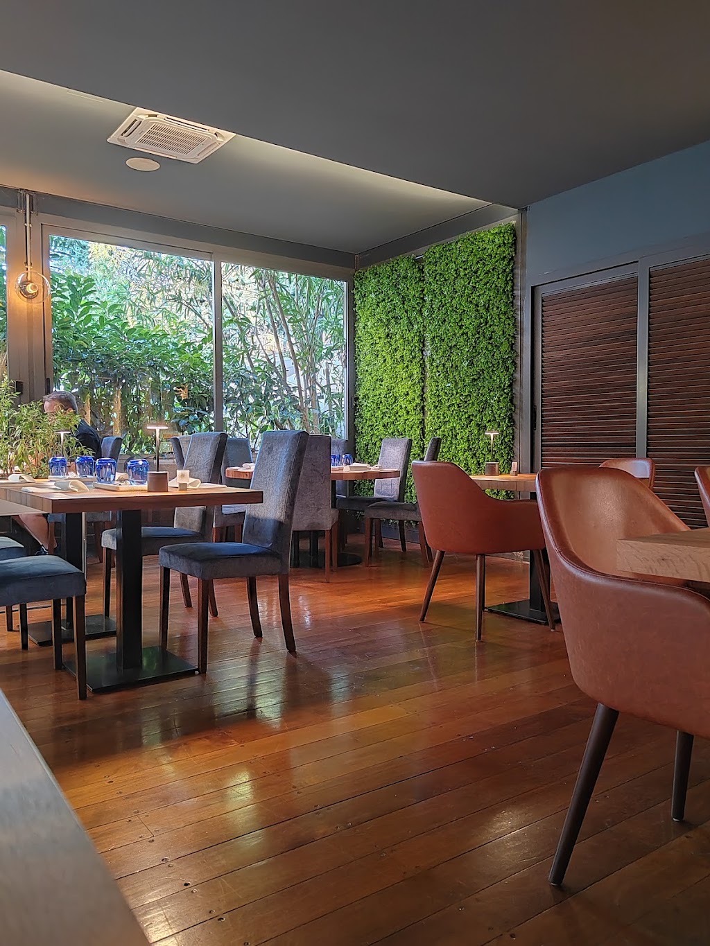 Trebisonda Fishbar & Restaurant