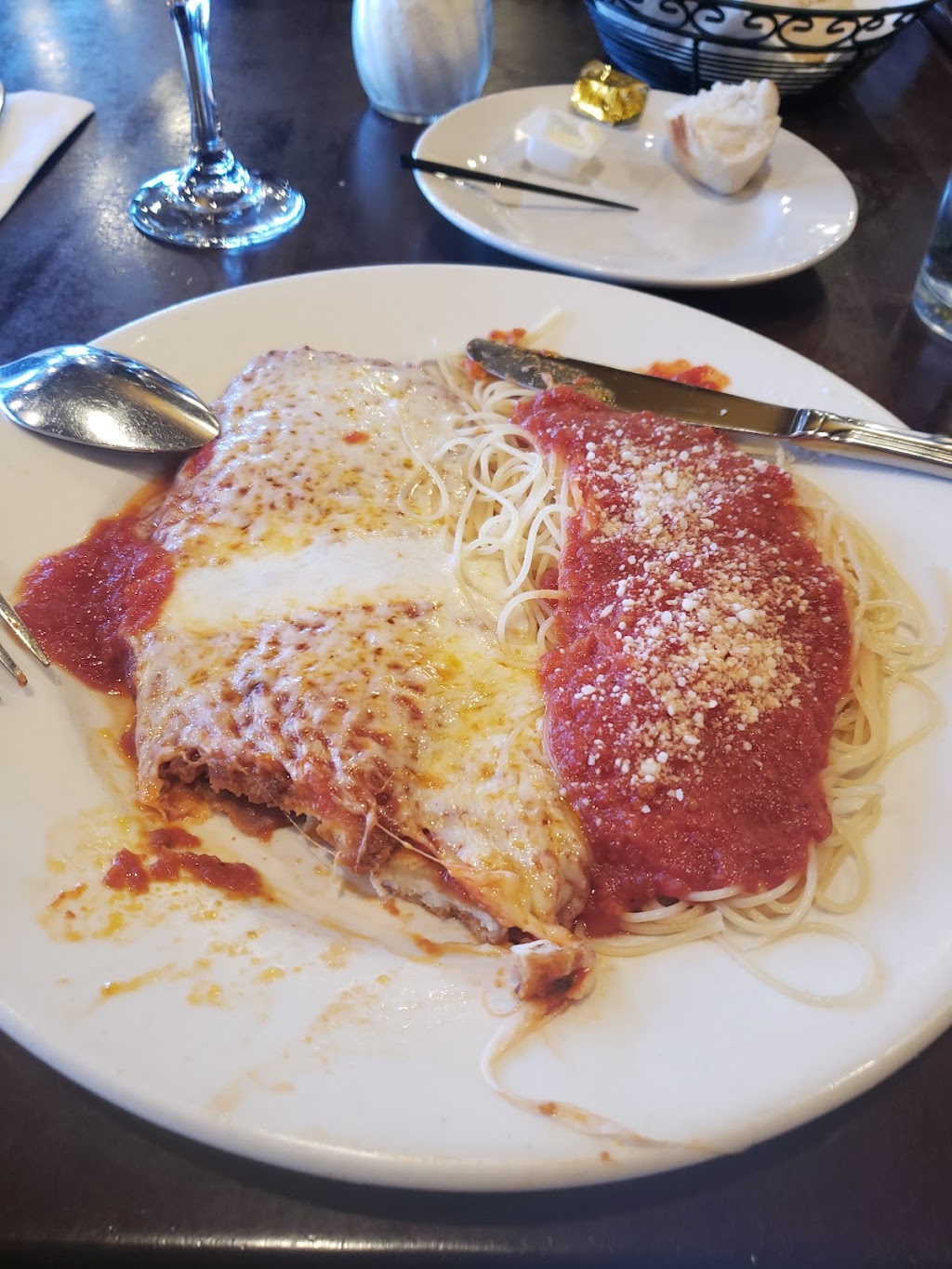Ella New York Pizza and Pasta, New City, NY