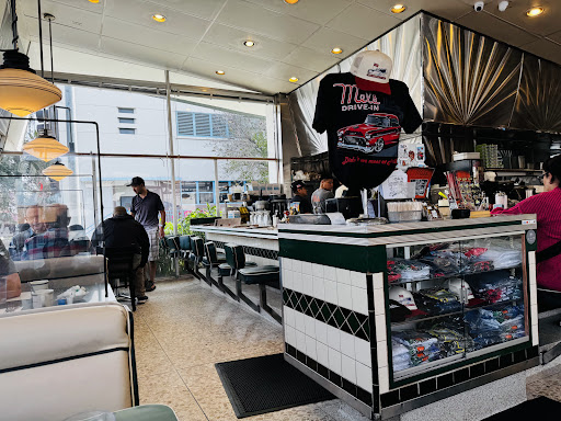 Mel's Drive In