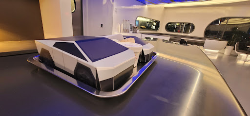 Tesla Diner