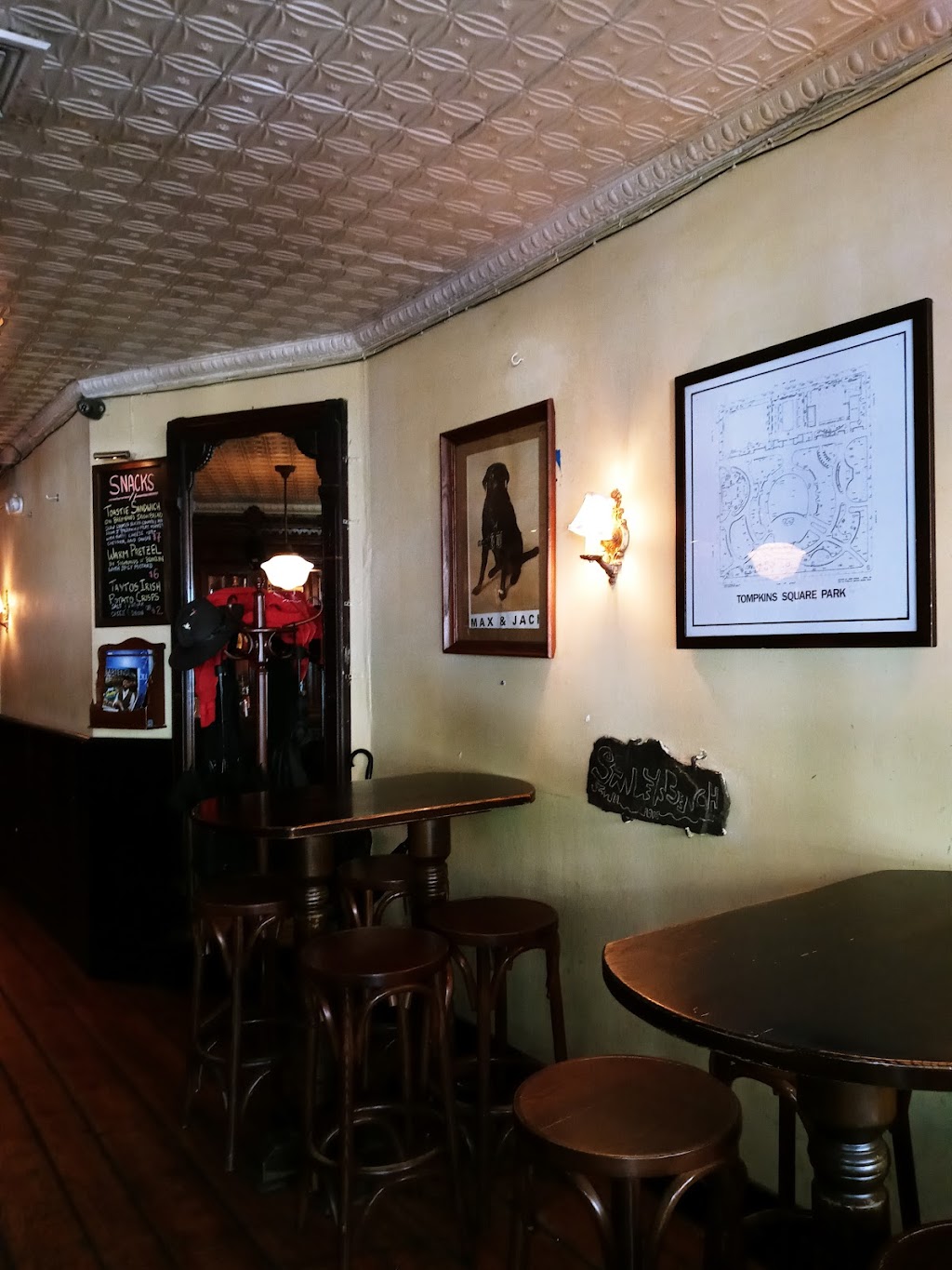 11th Street Bar