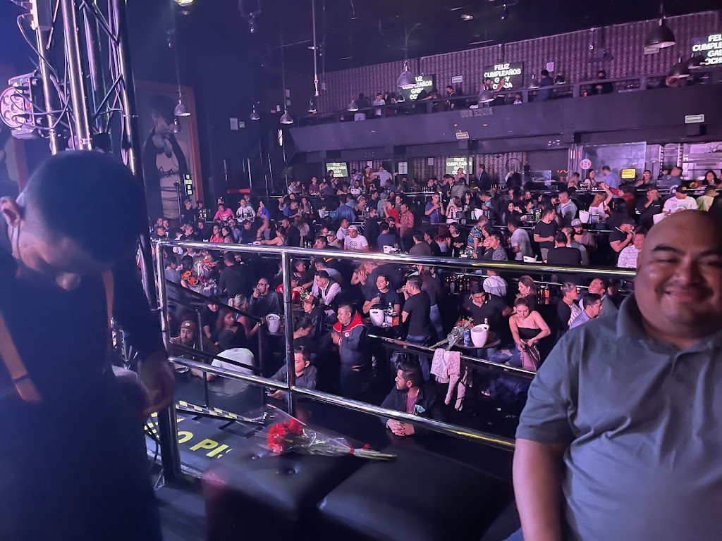 Axxwel Club