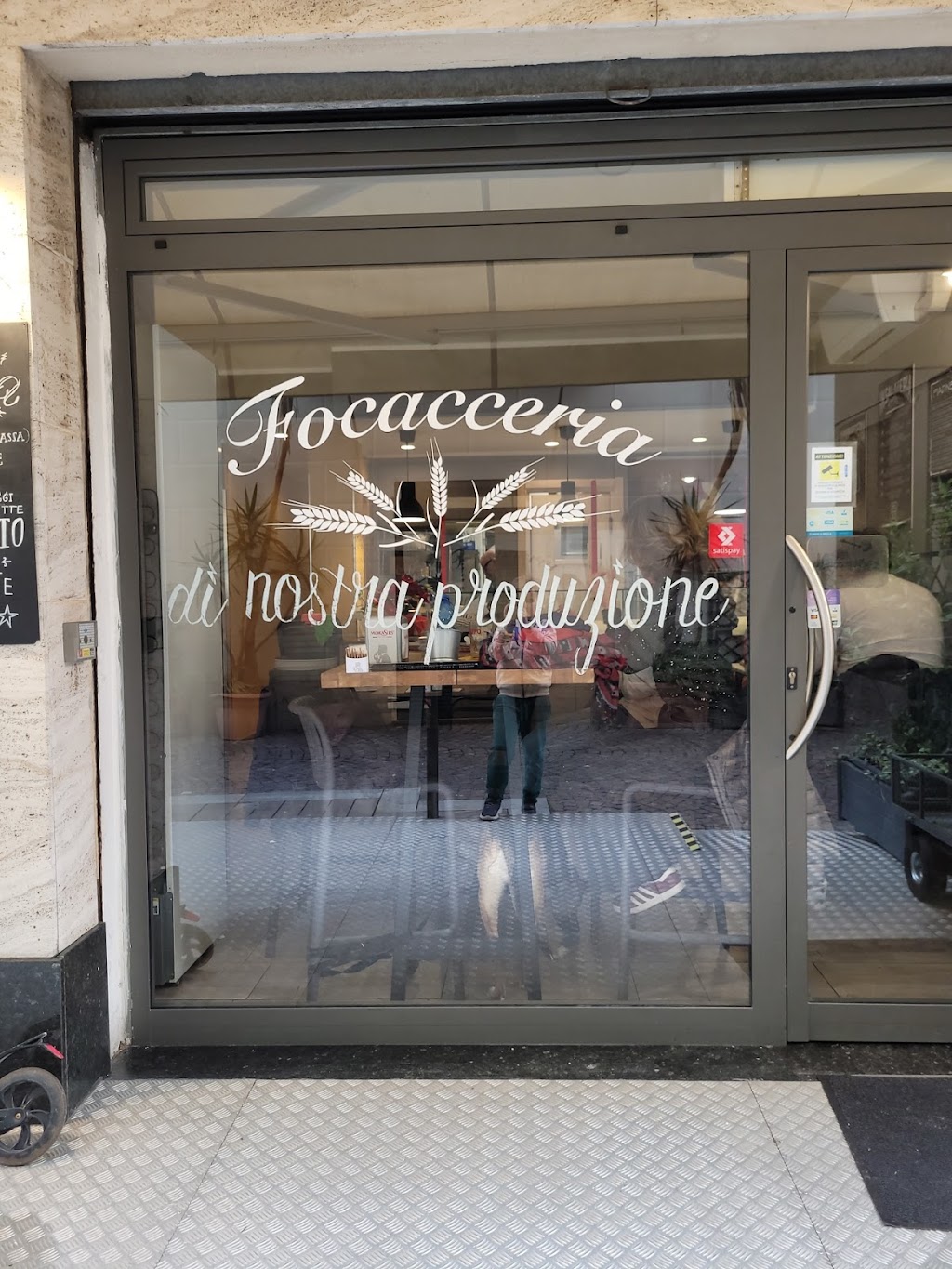 Bar 33, Spotorno