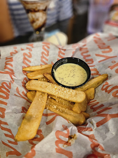 Red Robin