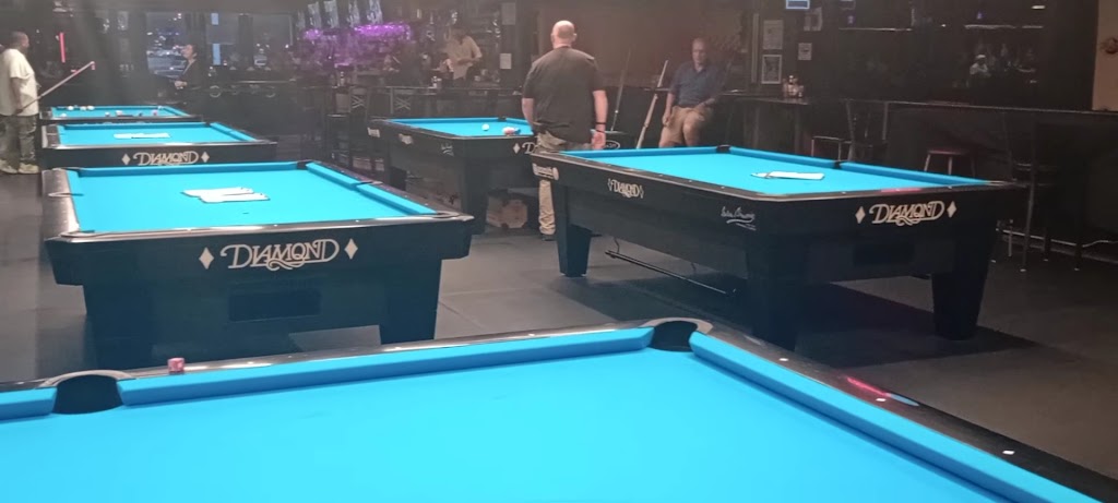 Raxx Sports Bar & Grill, West Hempstead, NY