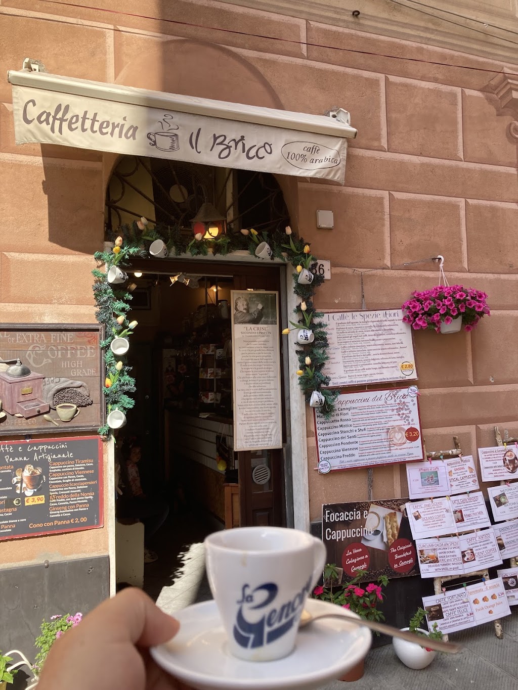 Binji bar, Camogli