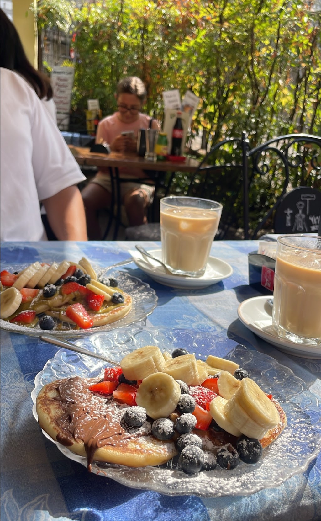 Sister's Cafè, Lierna