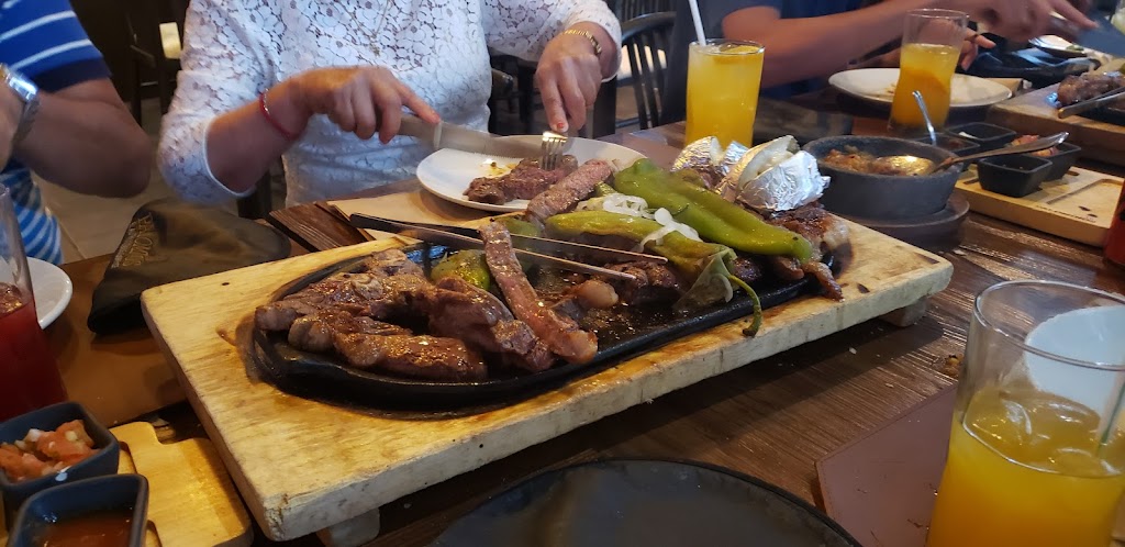 Restaurant Palominos, Sonora, Mexico