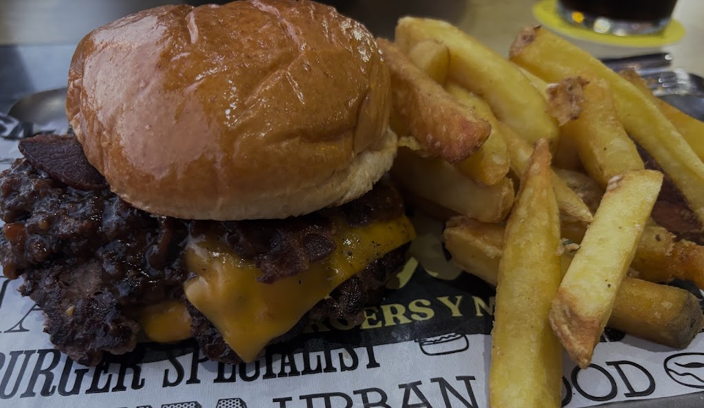 Dedos X-sur | Burgers & casual dining