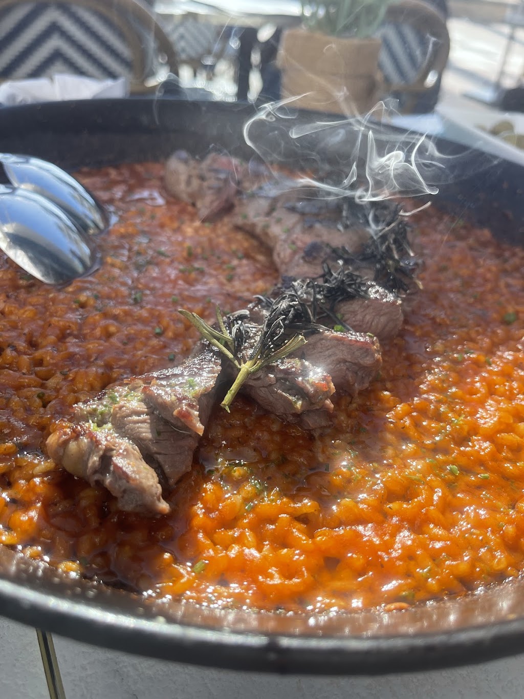 MEDITERRANIUM – Restaurante mediterráneo en Sitges