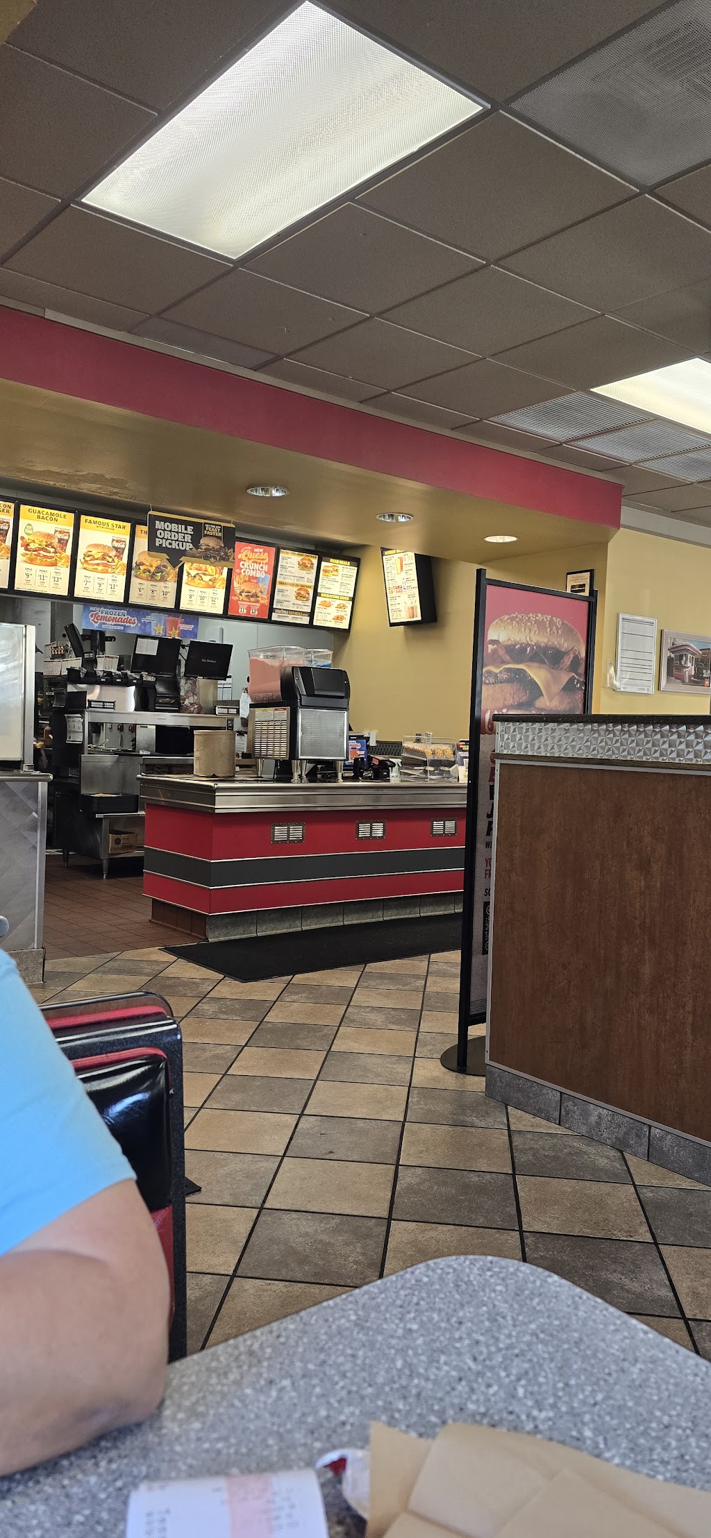 Carl's Jr.