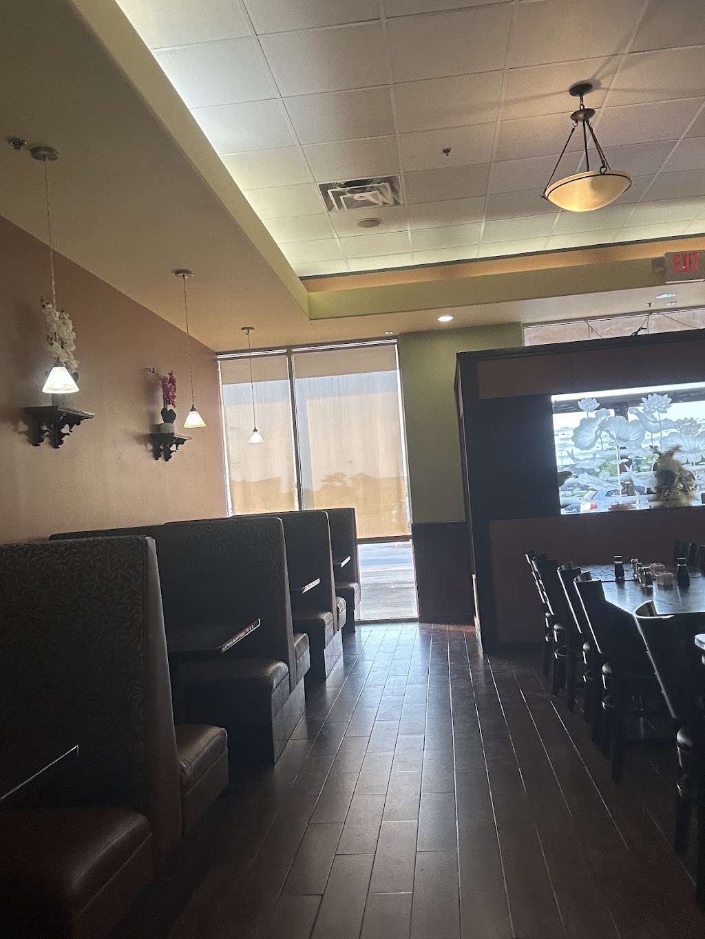 T Jins China Diner