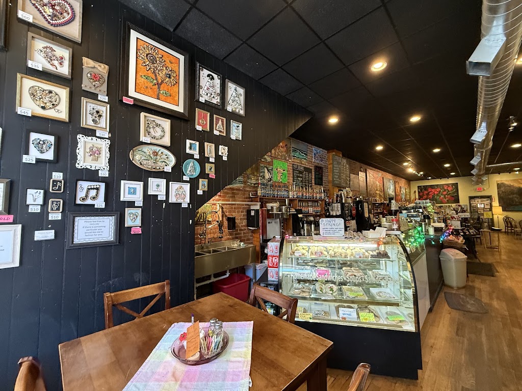 Carol's Coffee & Art Bar
