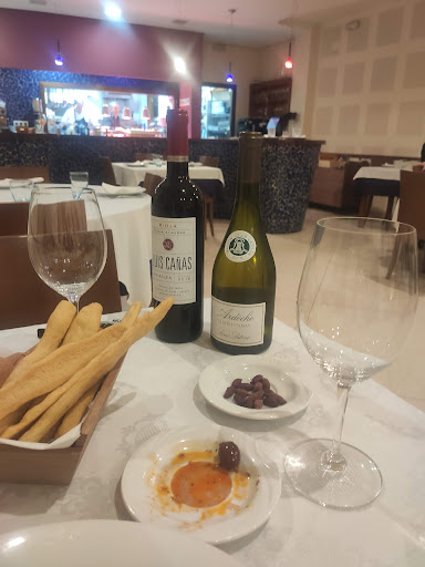 Juan Veintitrés Bar