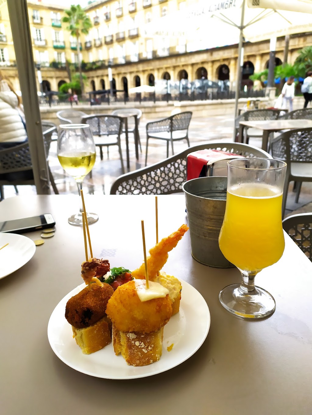 Iturriza Taberna, Bidebarrieta Kalea