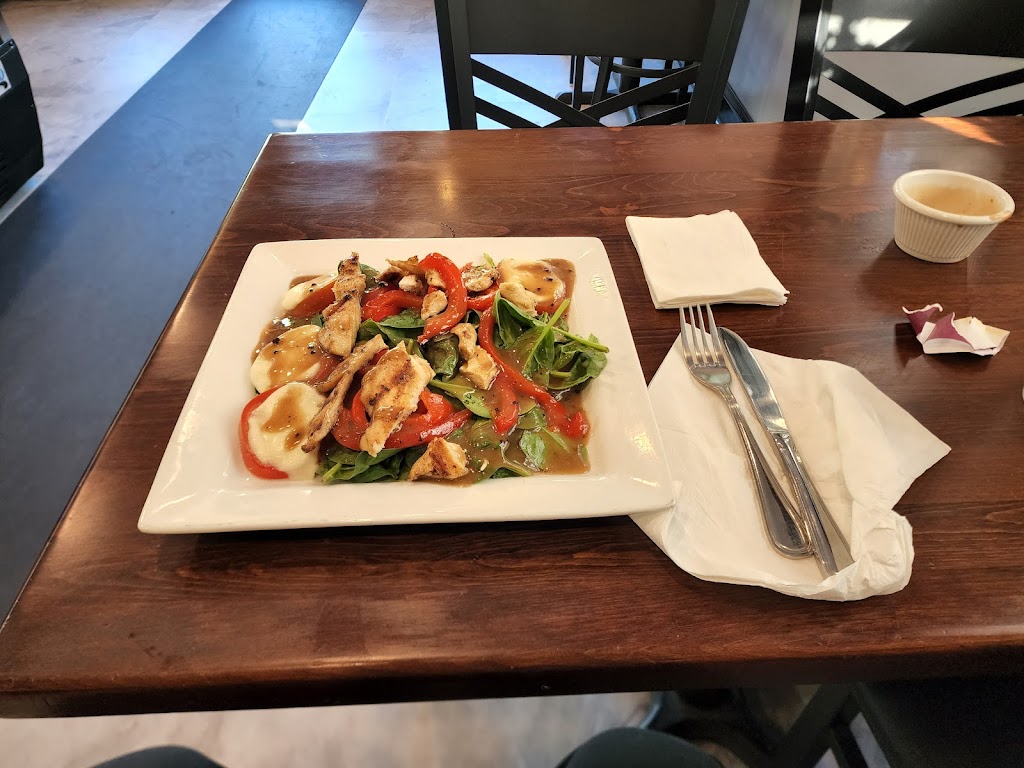 Carini Cucina E Pizzeria, Milford, PA