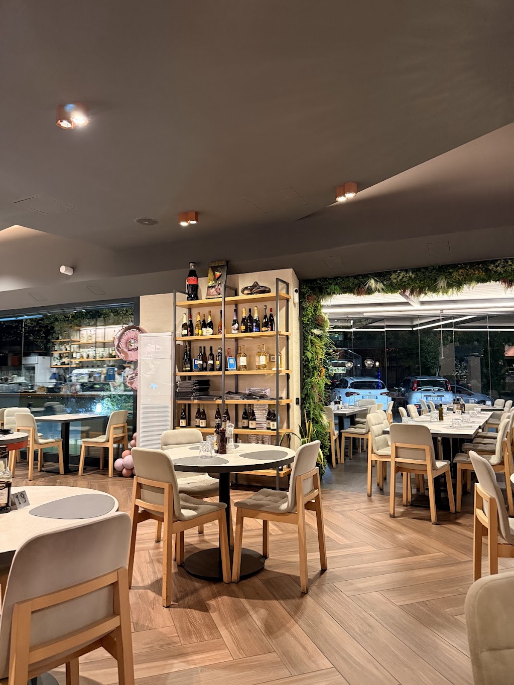 Moi Lounge Bistrot