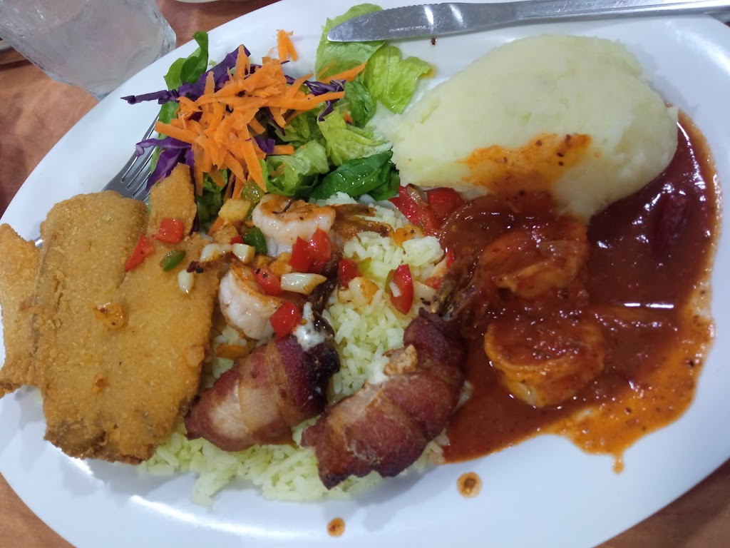 El Bucanero