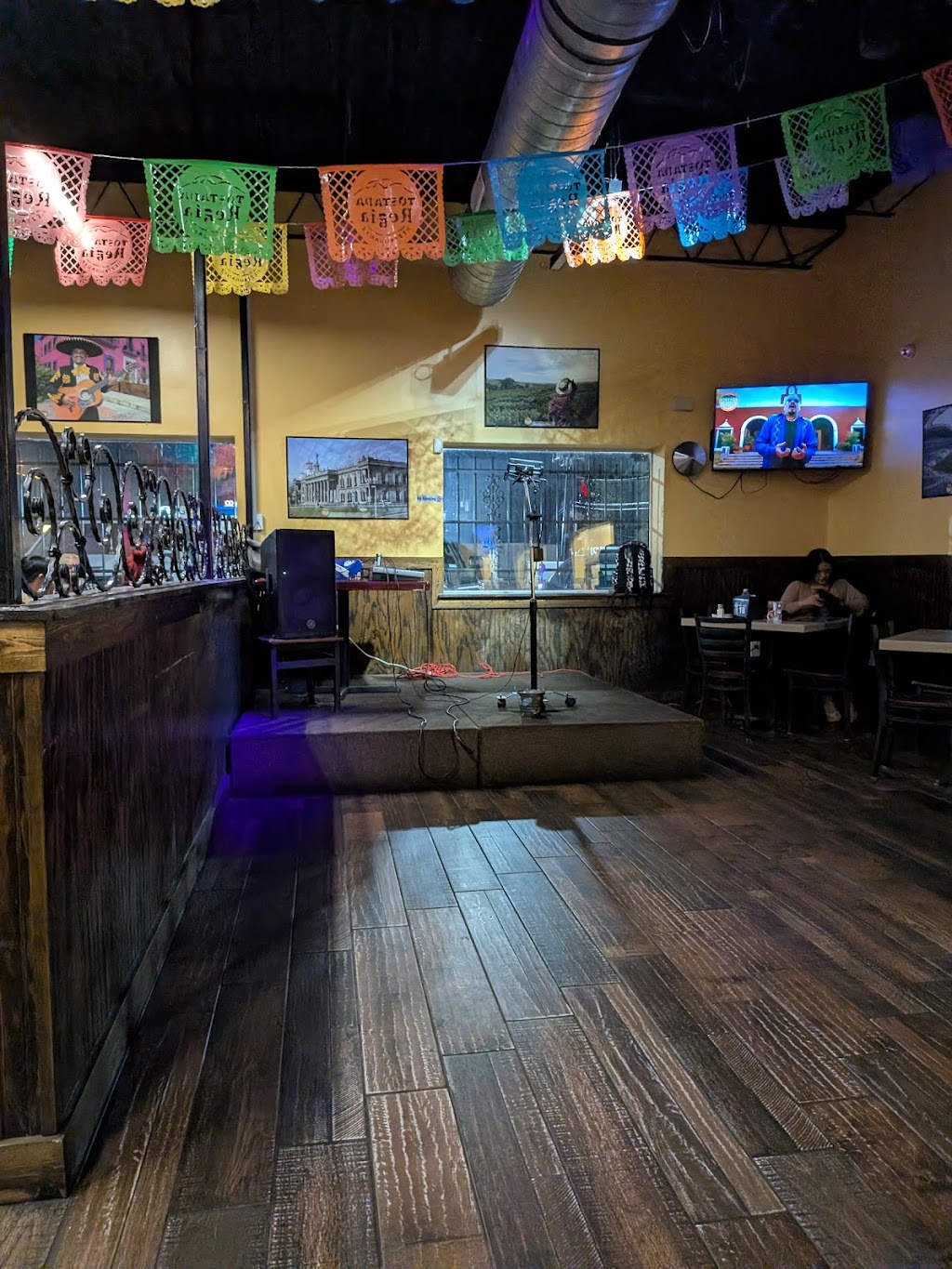 Tostada Regia