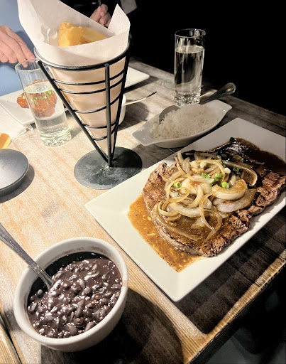 Favella Grill