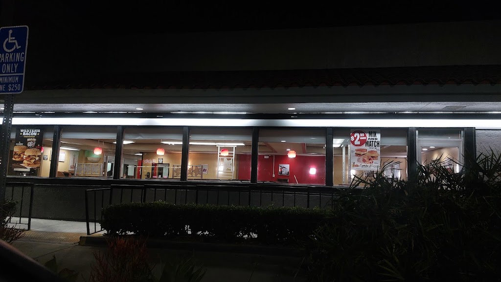 Carl's Jr.