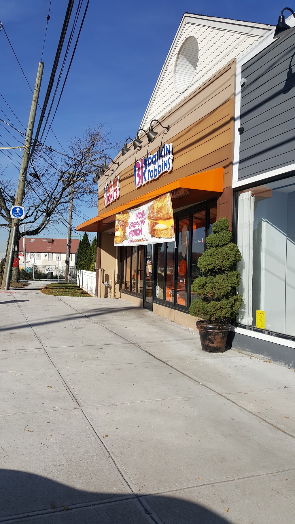 Dunkin Donuts