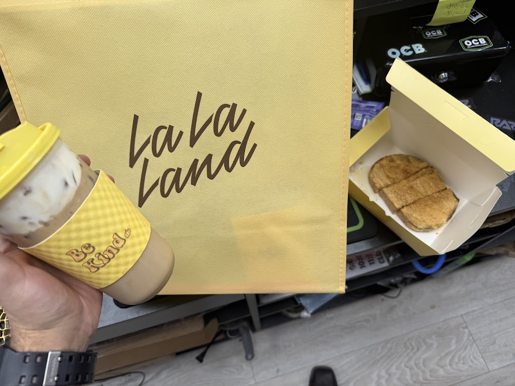 La La Land Kind Cafe