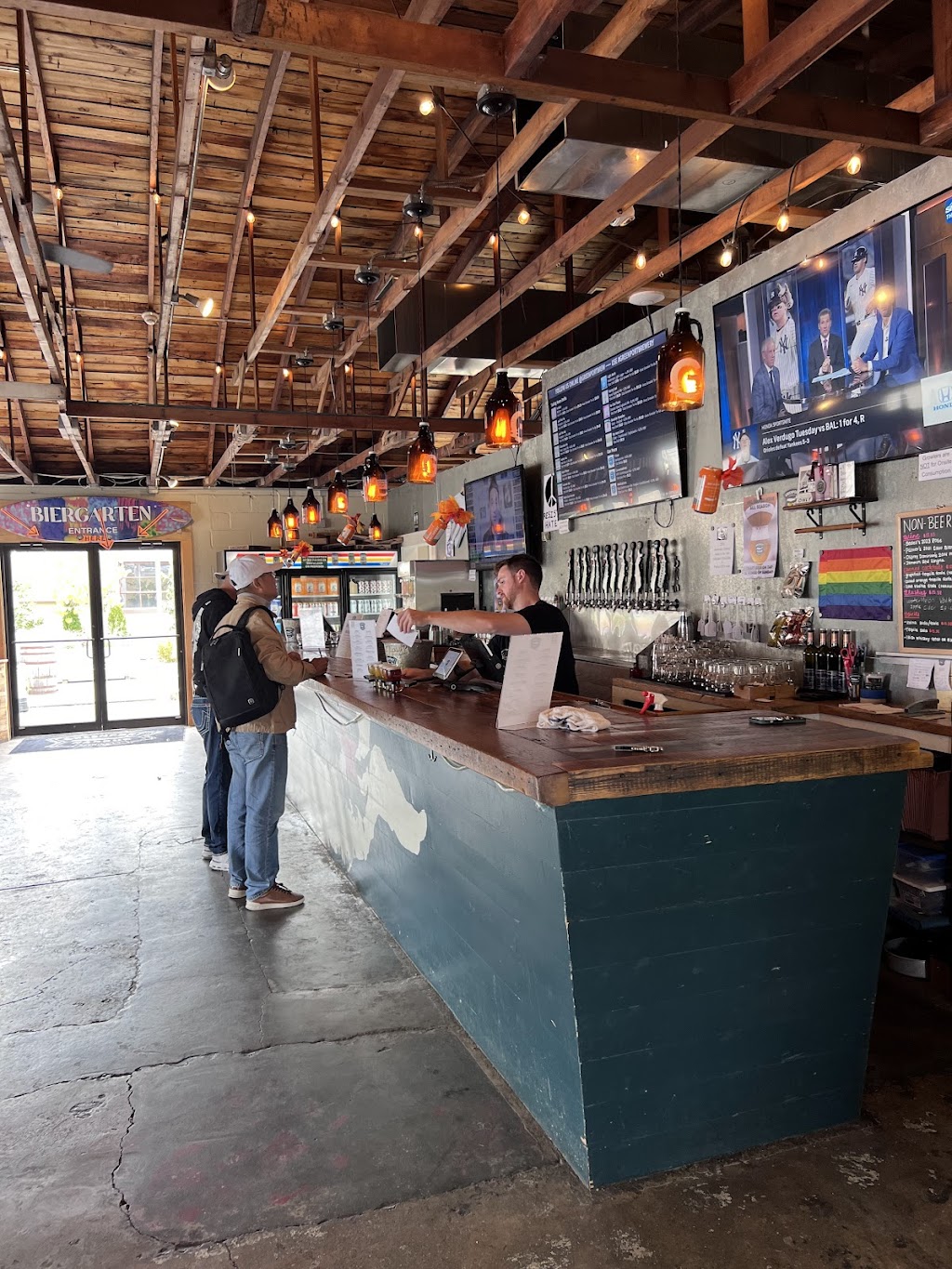 Greenport Harbor Brewery and Restaurant