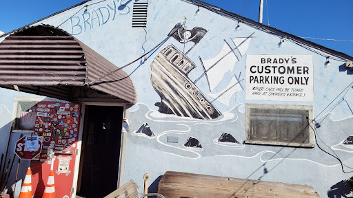 Brady's Yacht Club, Santa Cruz, CA