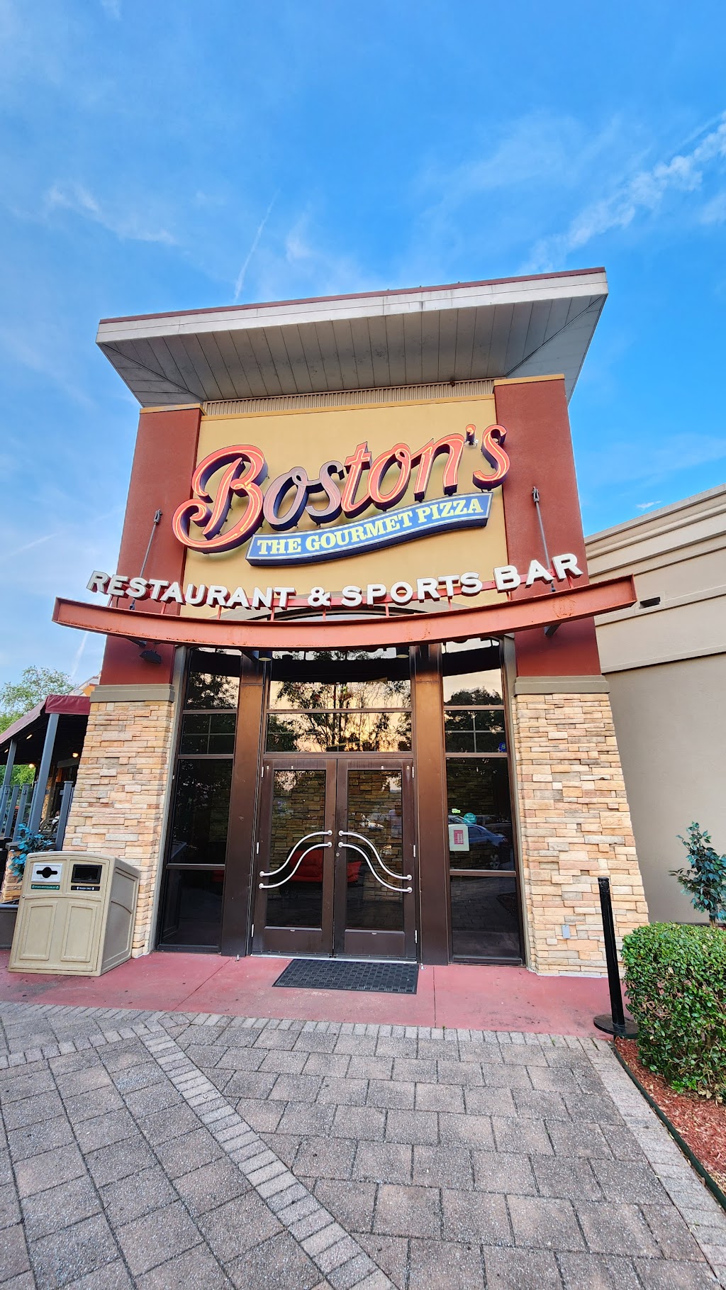 Boston's Pizza