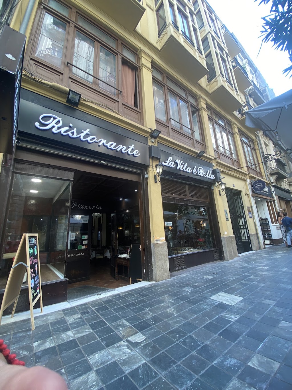 Cafetería Pizzeria