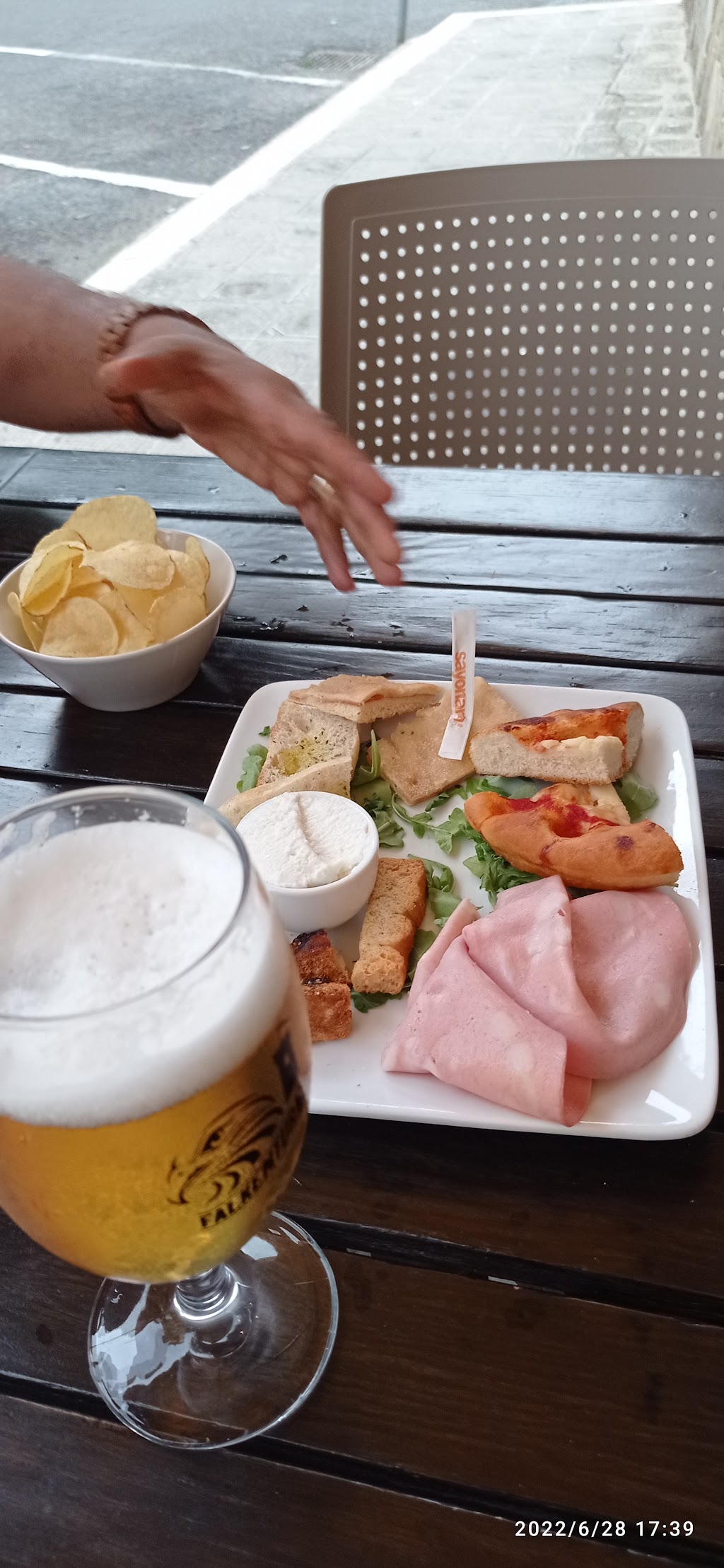 Vela