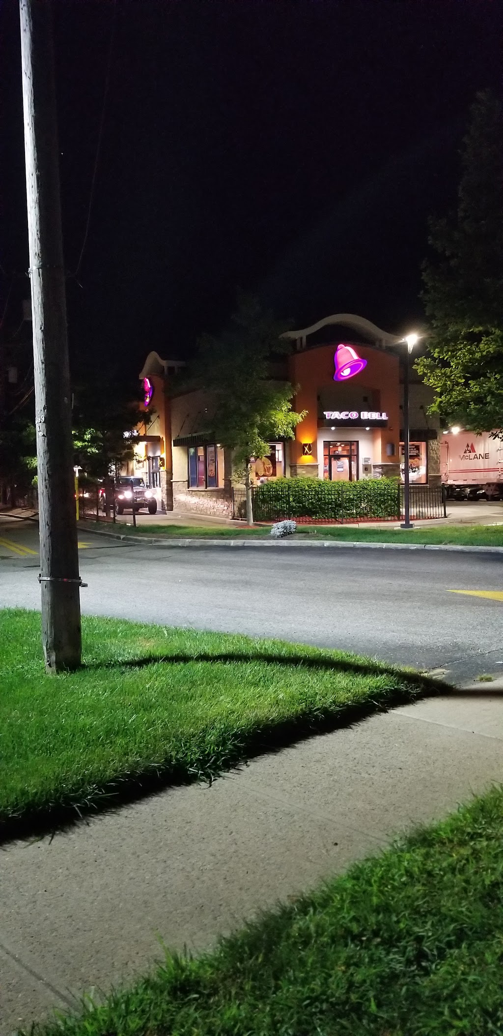 Taco Bell, Commack, NY