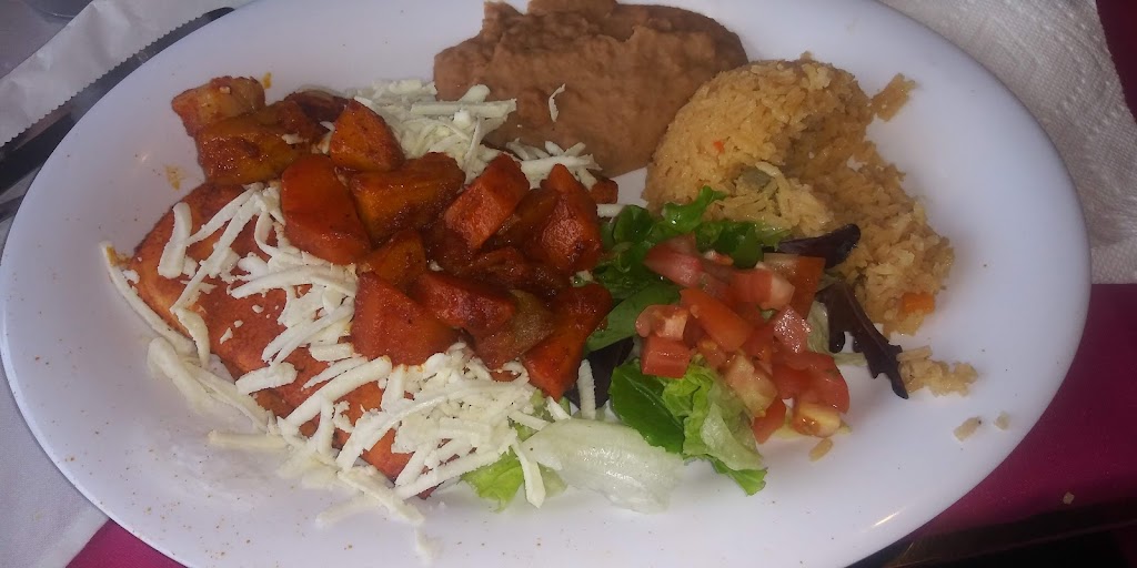 Sopas y Parrilla de Mi Tierra