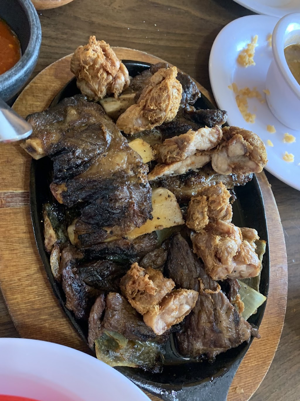 Sopas y Parrilla de Mi Tierra