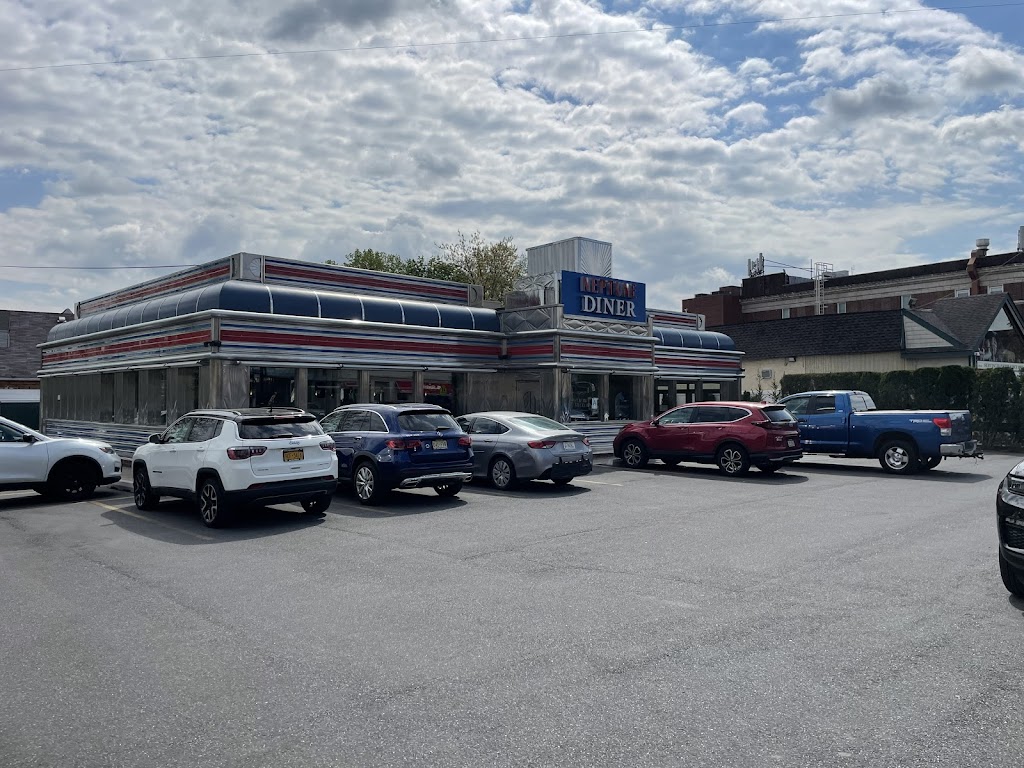 Neptune Diner, Bayside, NY