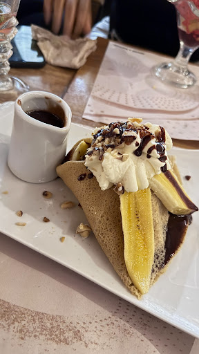 Crepes & Waffles