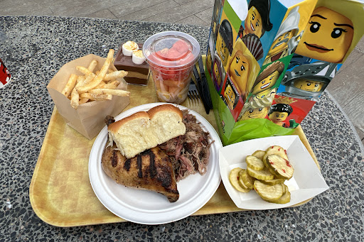Knights' Smokehouse BBQ, Carlsbad, CA