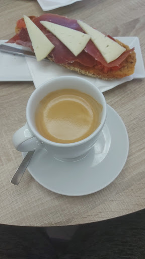 Internacional, Altea