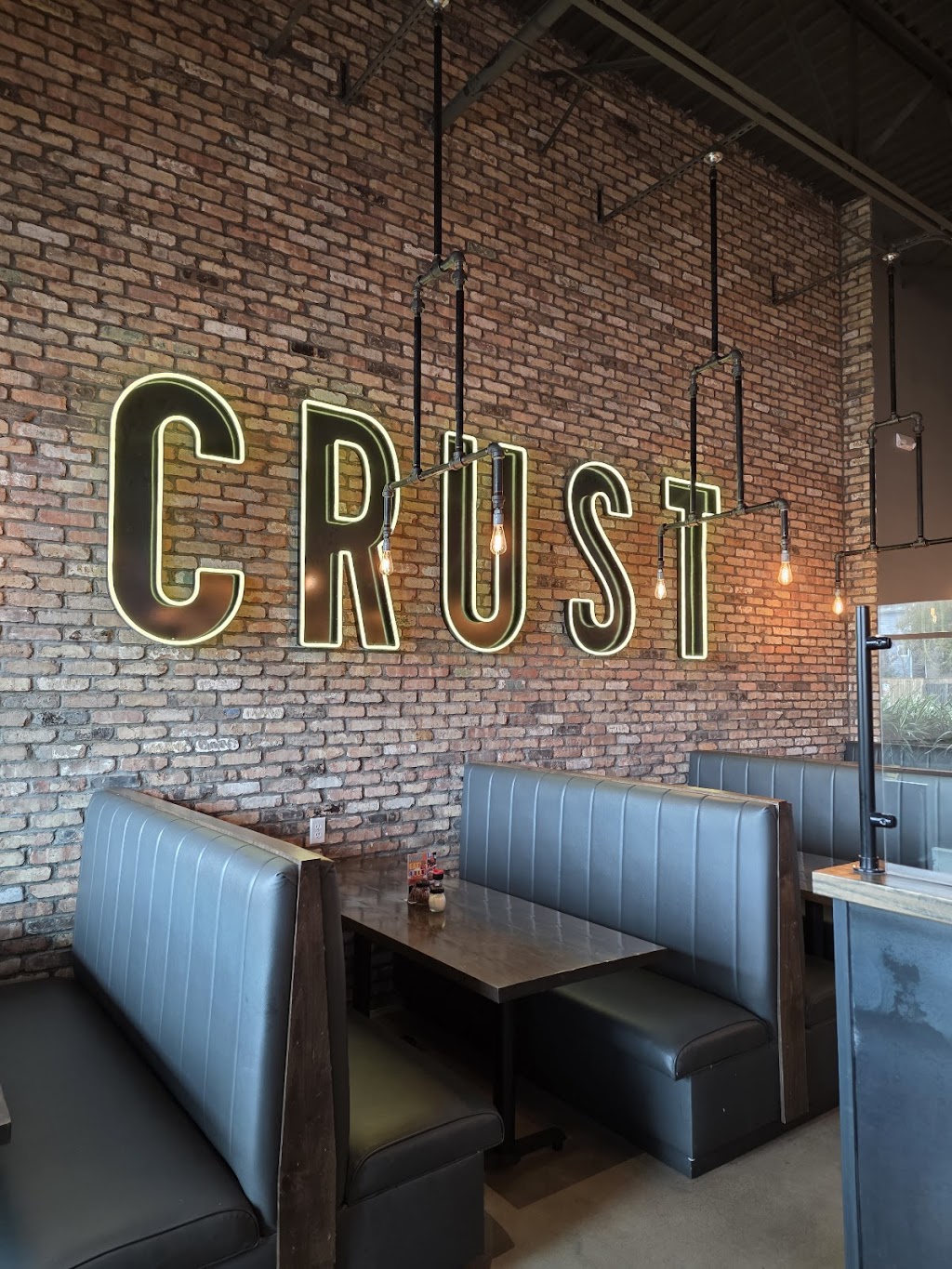 Crust Pizza Company