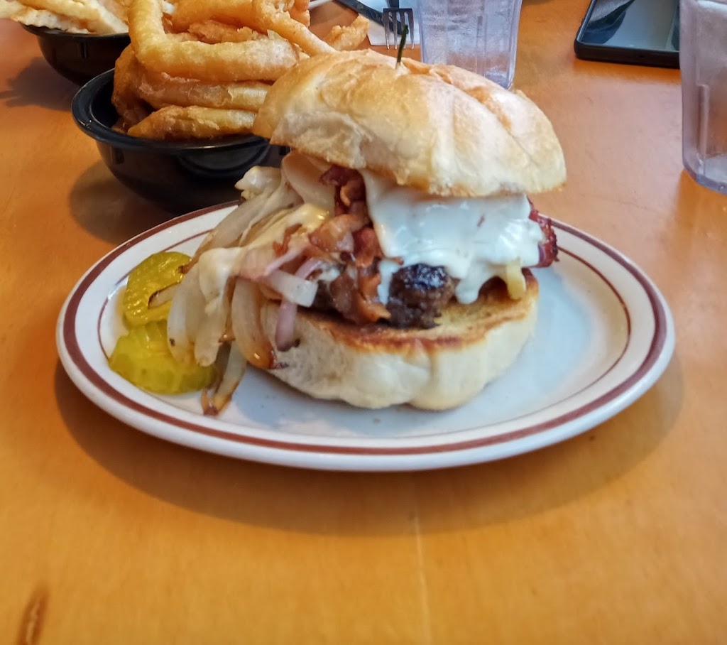 Arlene and Tom's Restaurant, Port Jervis, NY