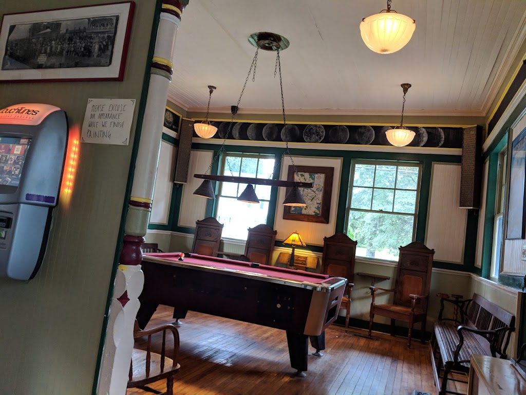 Station Bar and Curio