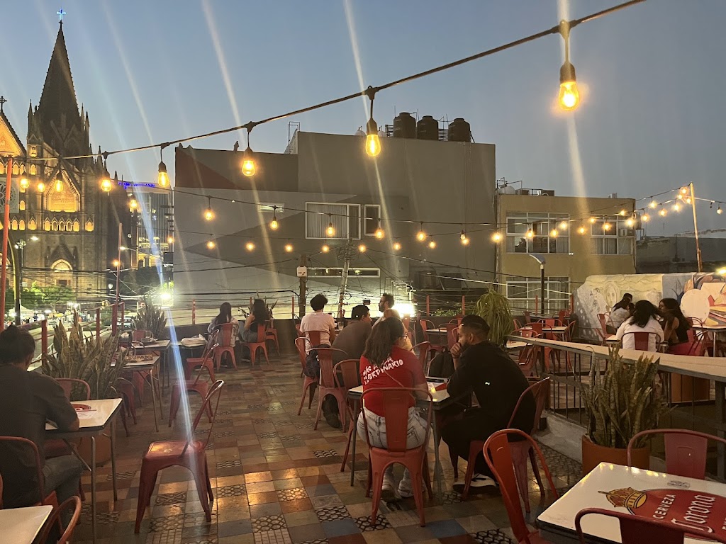 El Cardenal Cervecería