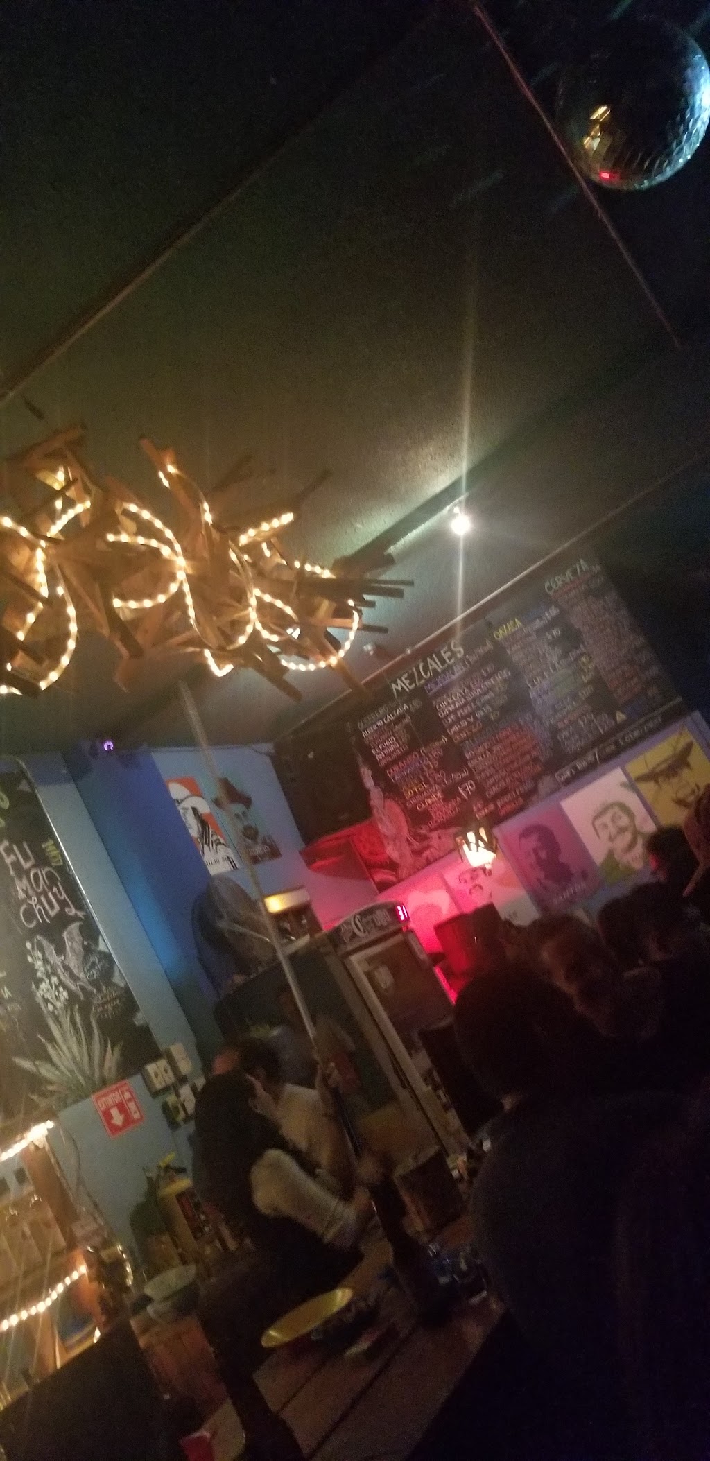 Pare de Sufrir Mezcalería
